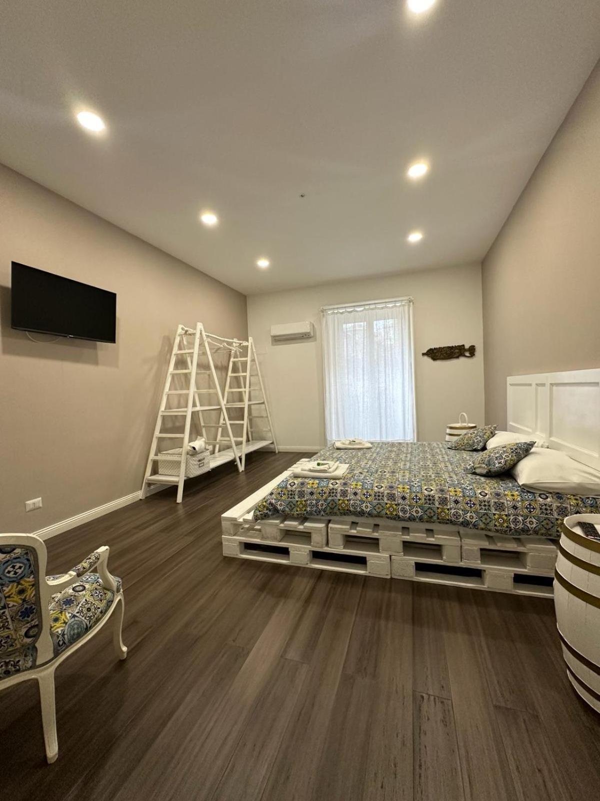Sikelia-Sicilian Rooms Катанія Екстер'єр фото