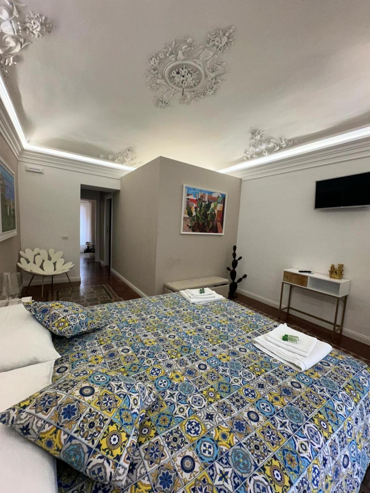 Sikelia-Sicilian Rooms Катанія Екстер'єр фото
