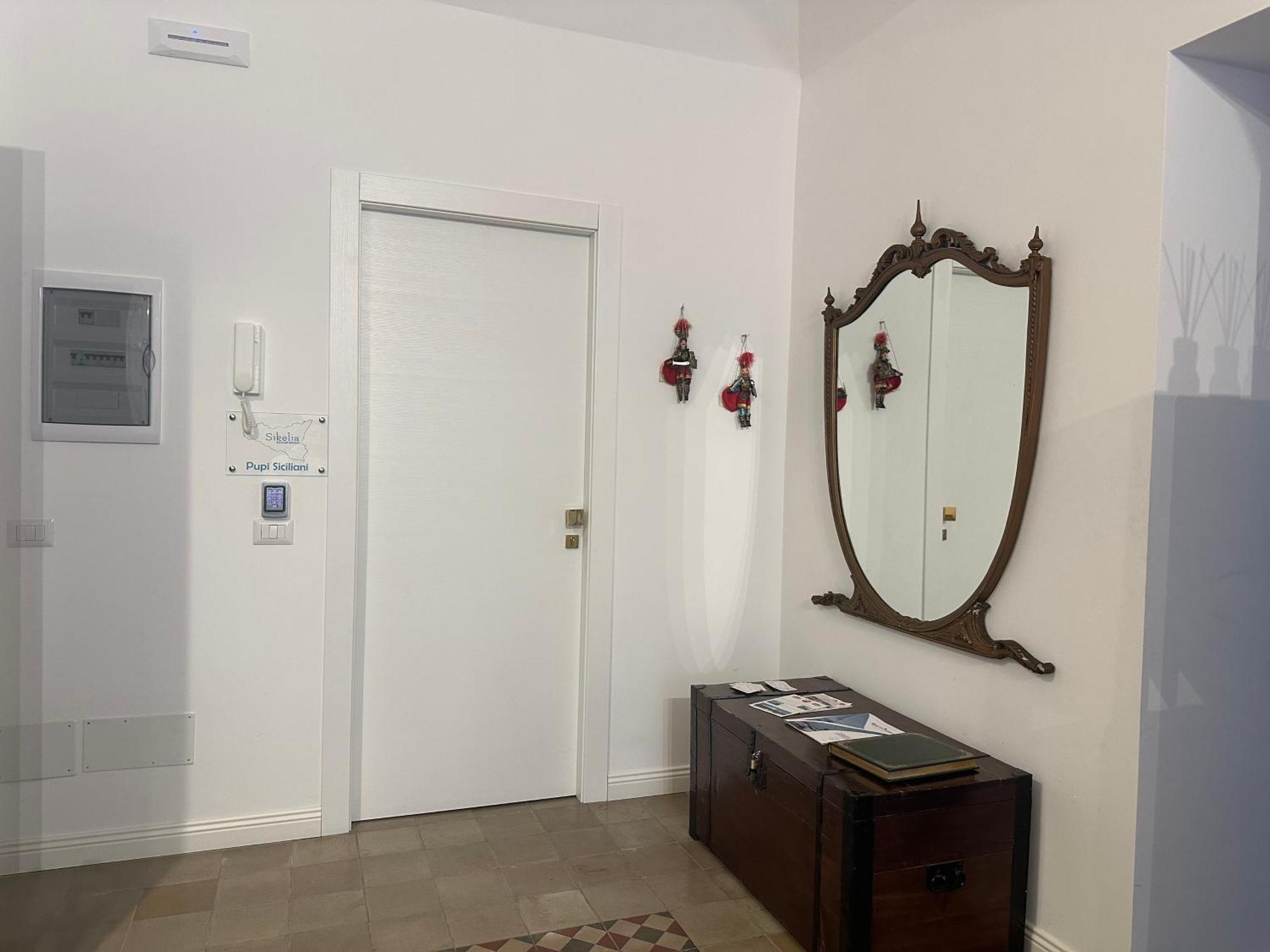 Sikelia-Sicilian Rooms Катанія Екстер'єр фото
